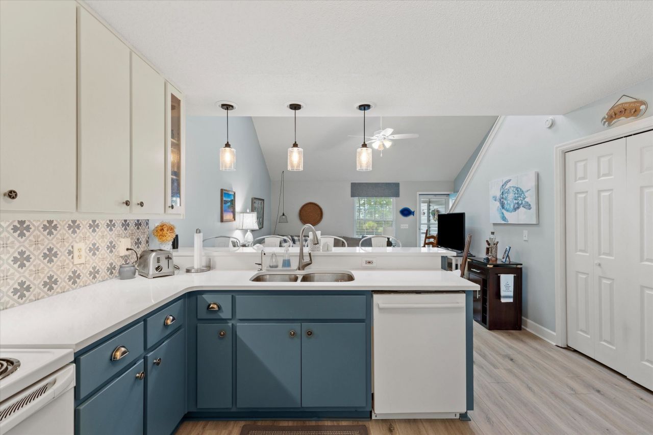 695 Mashes Sands Road, Unit A5, Panacea, FL 32346 Photo