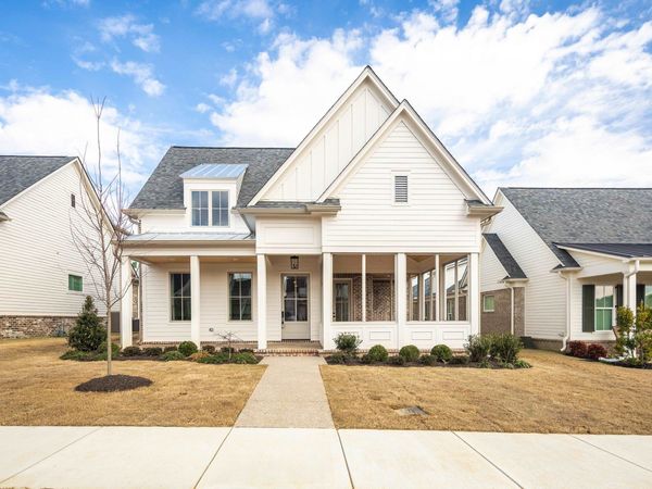 2120 N GREENBRIER LAKES BLVD, Piperton, TN 38017