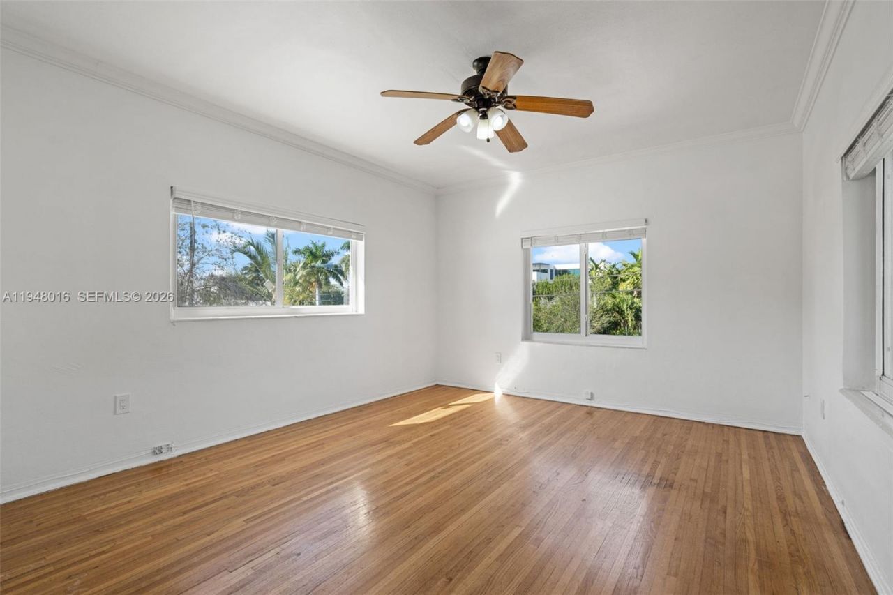 1510 S Treasure Dr, North Bay Village, FL 33141 Photo