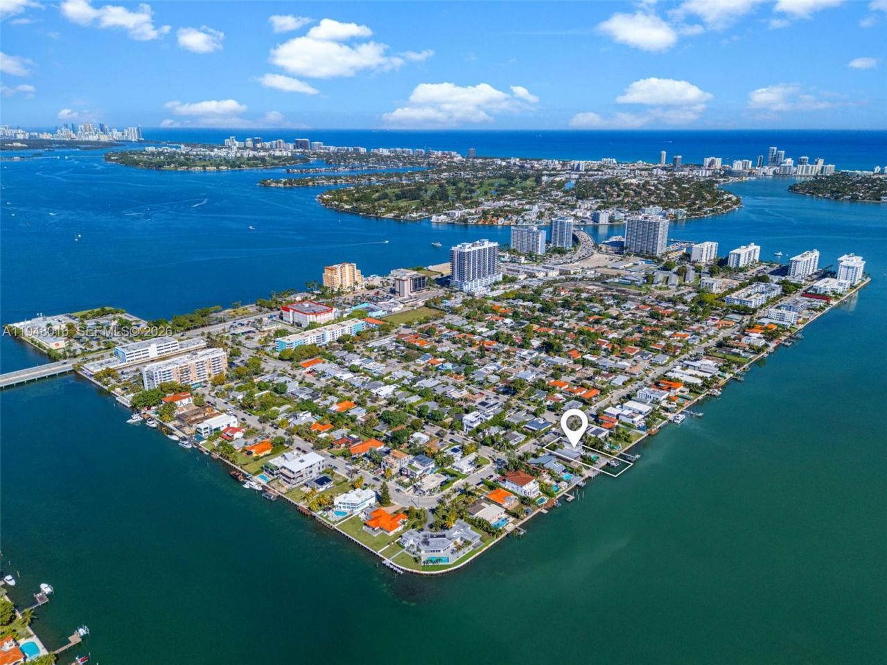 1510 S Treasure Dr, North Bay Village, FL 33141 Photo