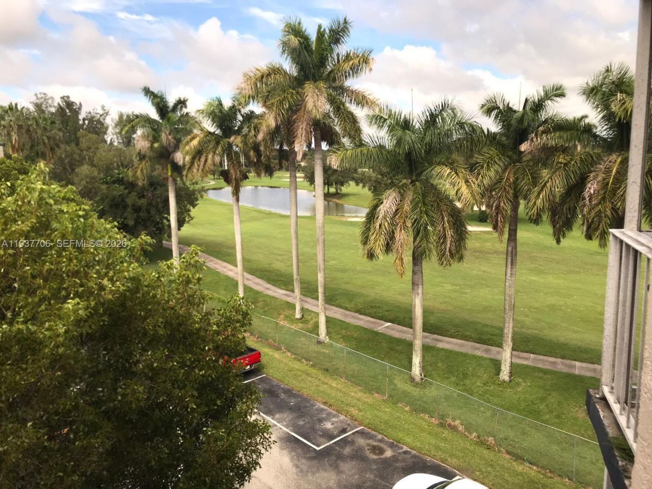 6995 NW 186th St, Unit E506, Hialeah, FL 33015 Photo