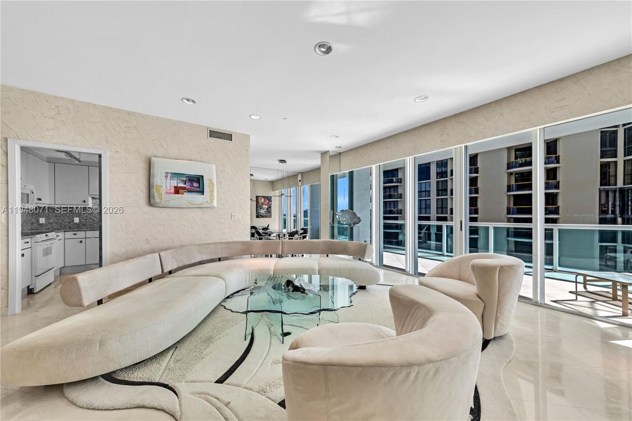 10101 Collins Ave, Unit 11D + caba, Bal Harbour, FL 33154 Photo