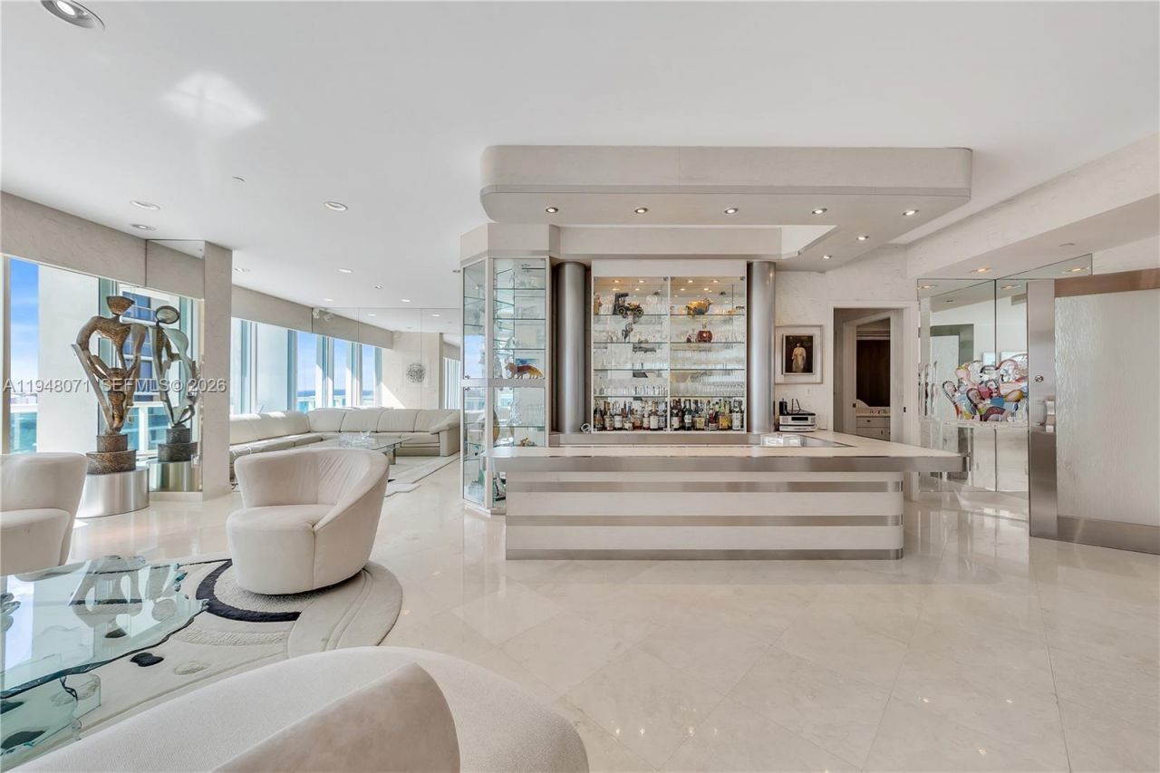 10101 Collins Ave, Unit 11D + caba, Bal Harbour, FL 33154 Photo
