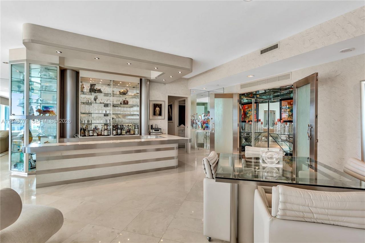 10101 Collins Ave, Unit 11D + caba, Bal Harbour, FL 33154 Photo