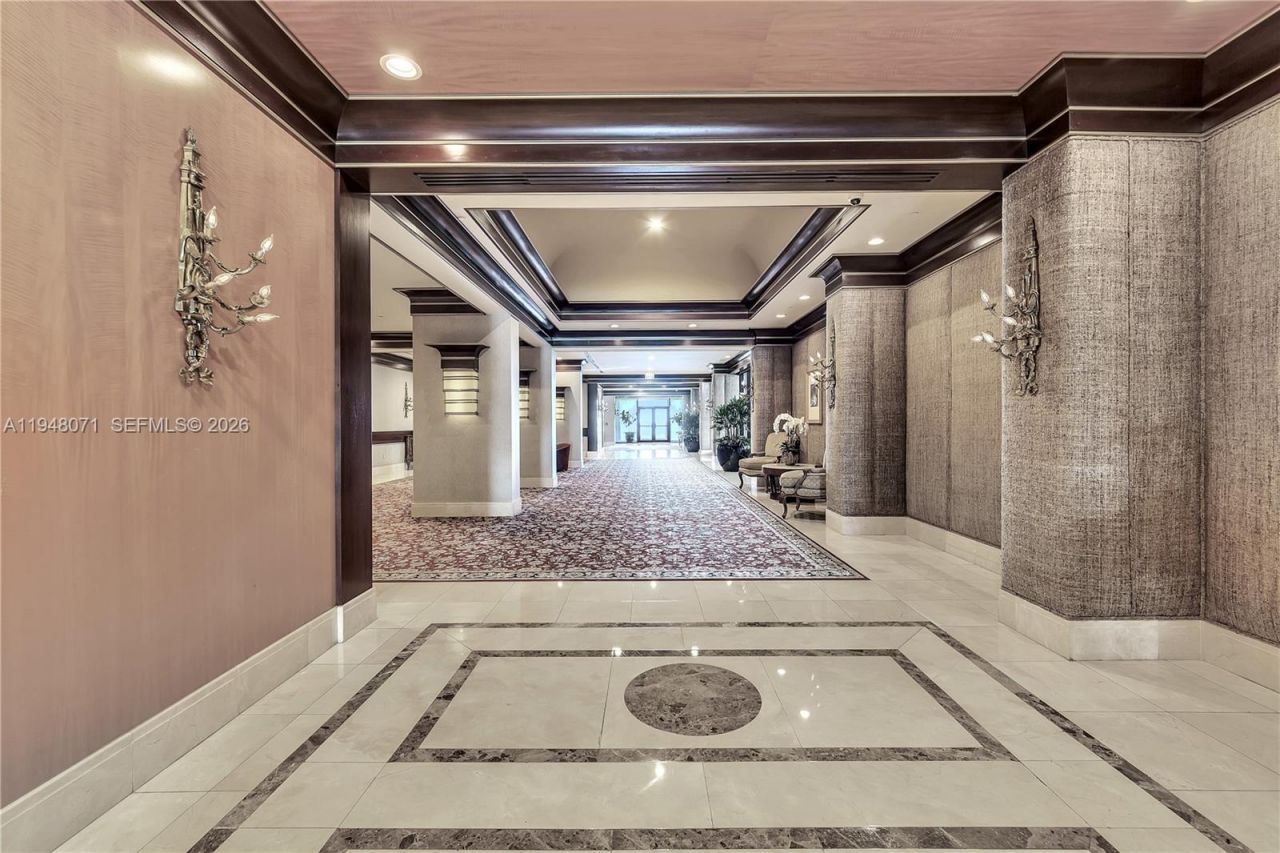 10101 Collins Ave, Unit 11D + caba, Bal Harbour, FL 33154 Photo