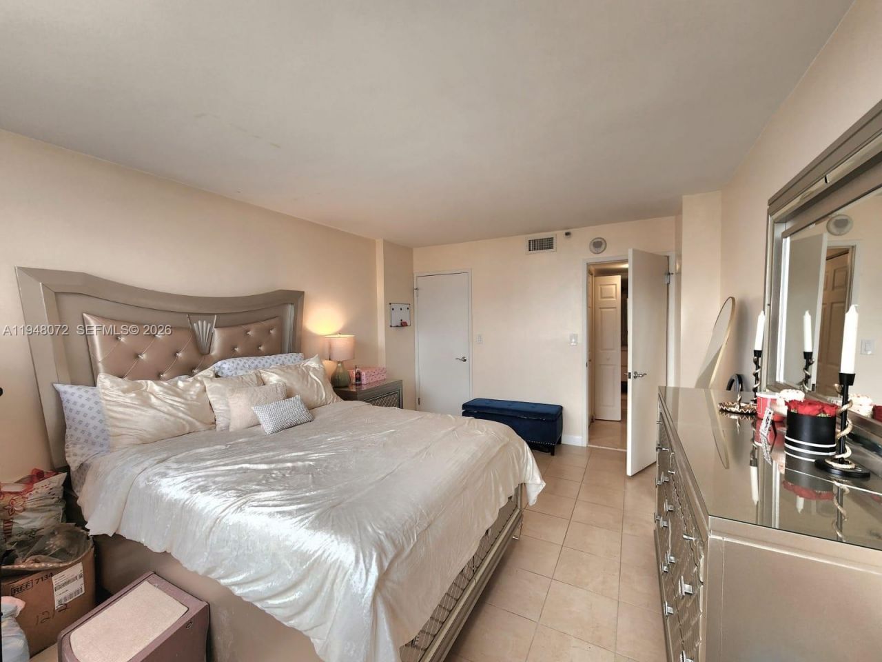 290 174th St, Unit 1217, Sunny Isles Beach, FL 33160 Photo