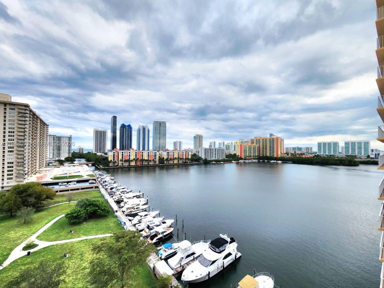 290 174th St, Unit 1217, Sunny Isles Beach, FL 33160 Photo