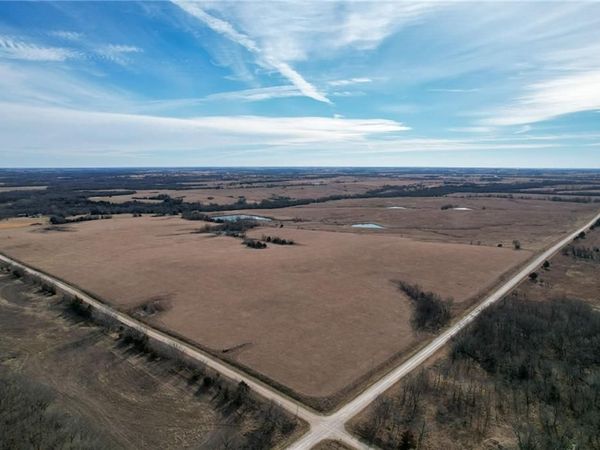 0000 Bradford Road, Harveyville, KS 66431