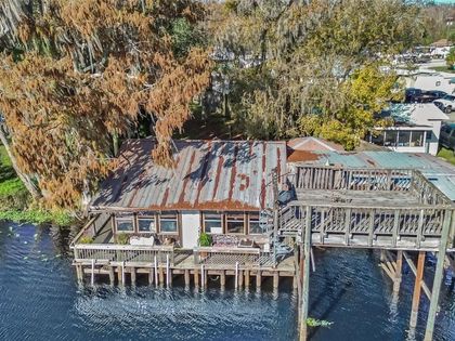55512 FRONT STREET Astor, FL 32102