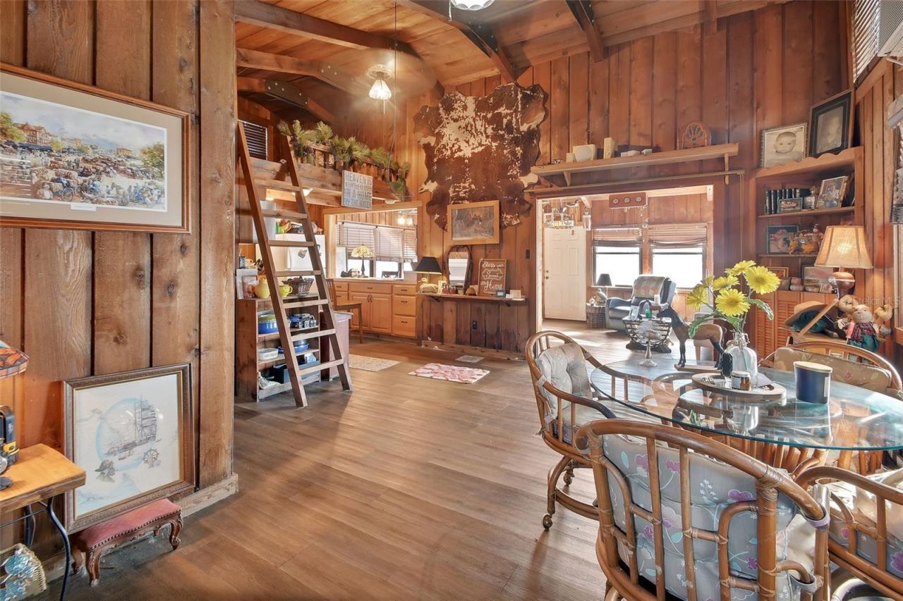 55512 Front Street, Astor, FL 32102 Photo