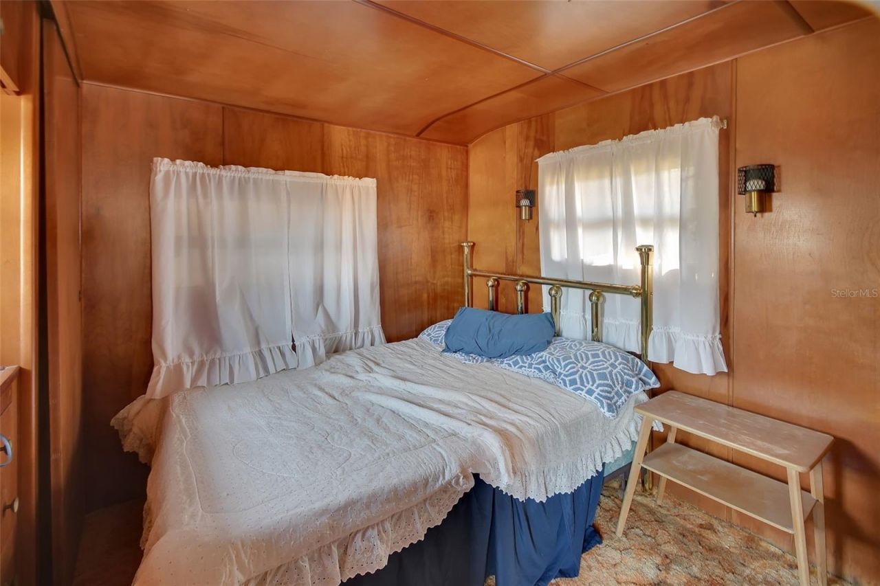 55512 Front Street, Astor, FL 32102 Photo