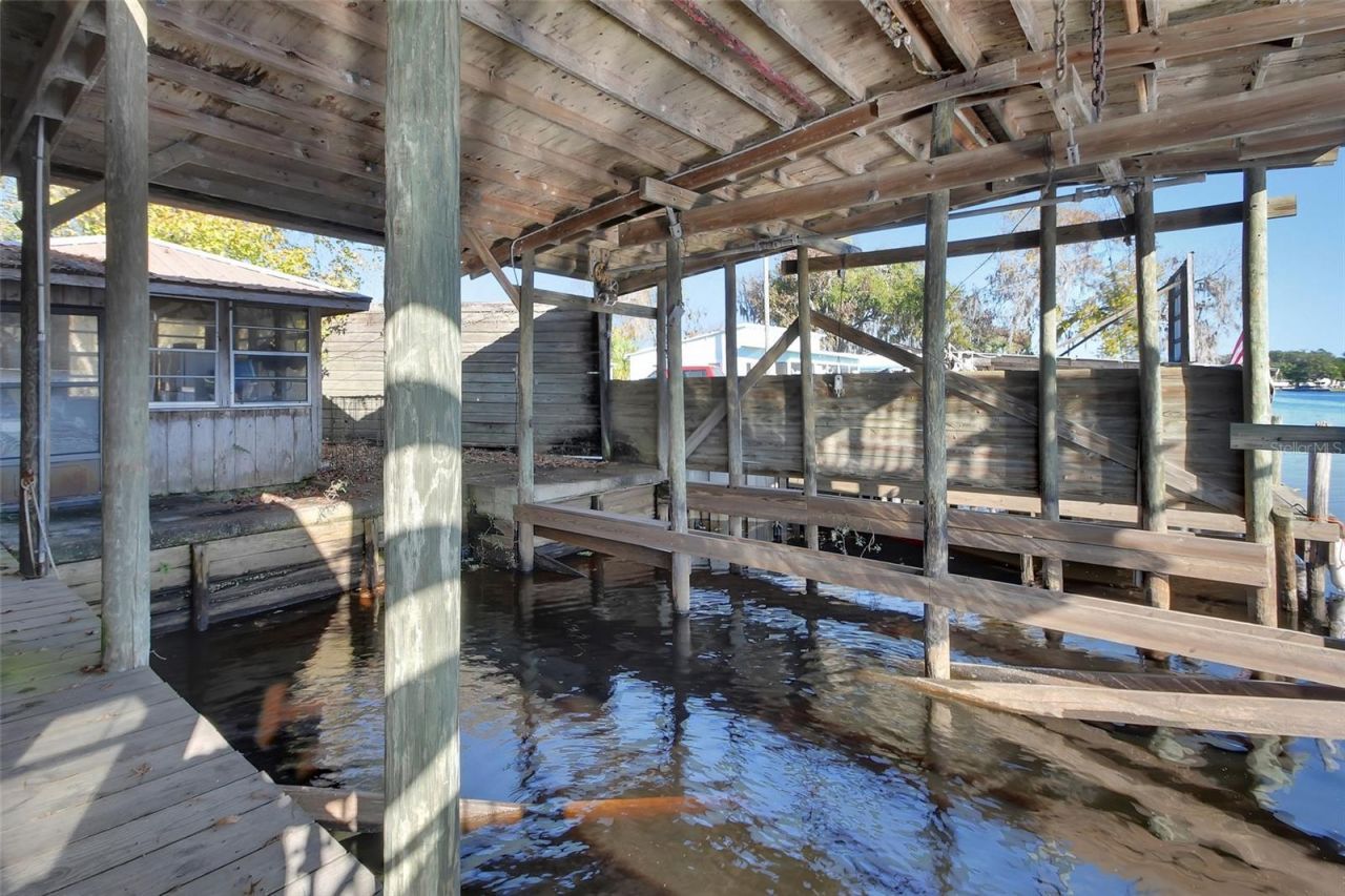 55512 Front Street, Astor, FL 32102 Photo