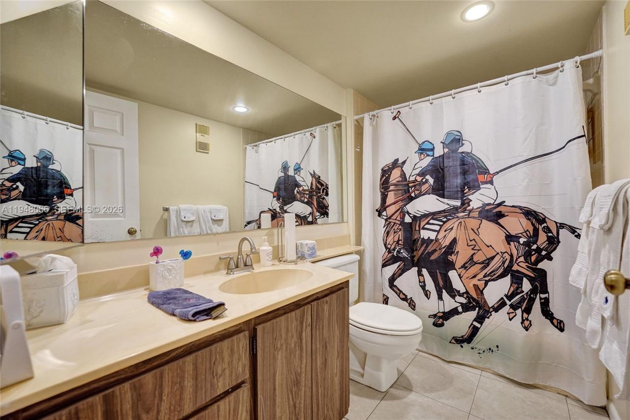 1713 Whitehall Dr, Unit 304, Davie, FL 33324 Photo