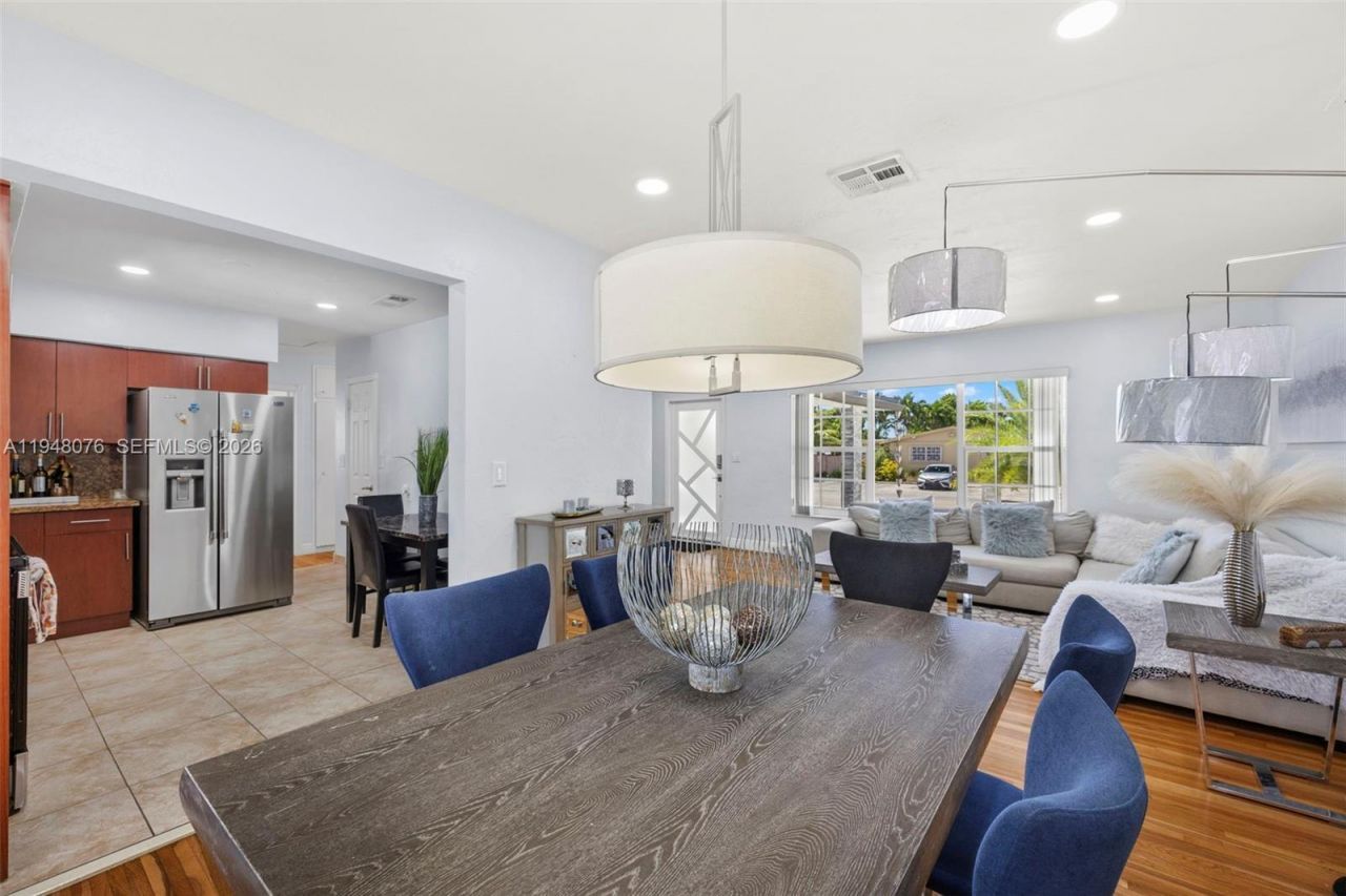 8631 SW 16th Ter , Miami, FL 33155 Photo