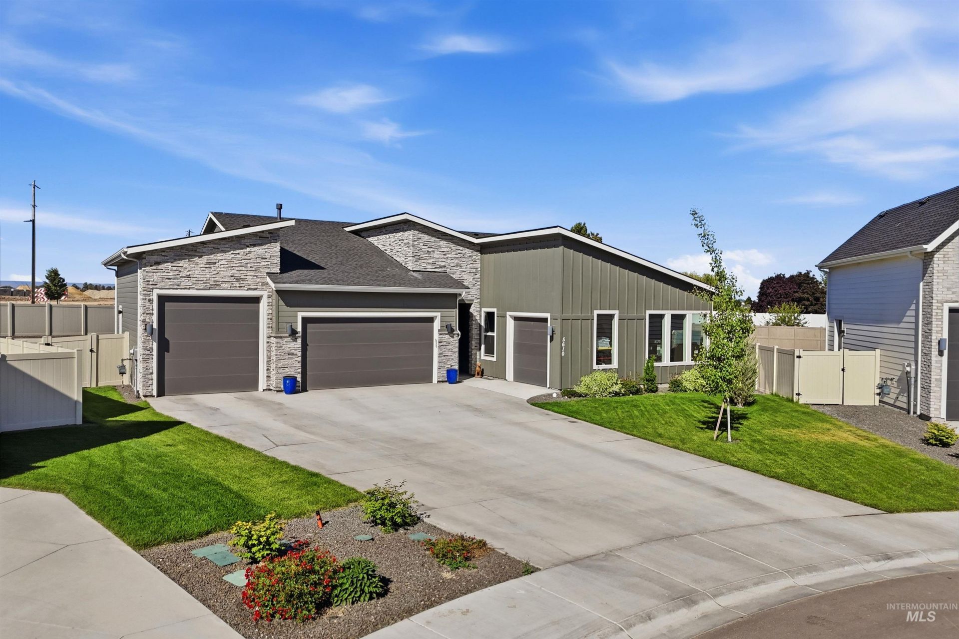 5610 Sparky Ave, Caldwell, ID 83607 Main Photo