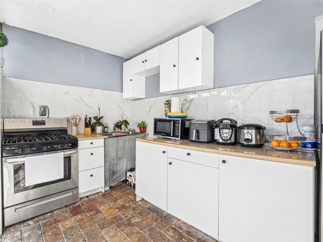 2050 NW 83rd Ave, Sunrise, FL 33322 Photo