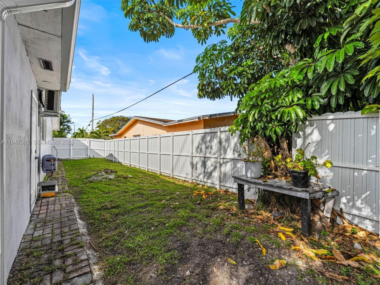 2050 NW 83rd Ave, Sunrise, FL 33322 Photo