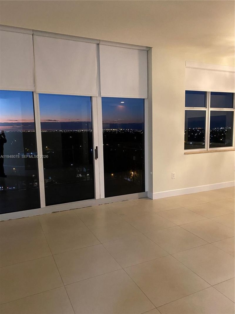 1607 Ponce De Leon Bl, Unit 14E, Coral Gables, FL 33134 Photo