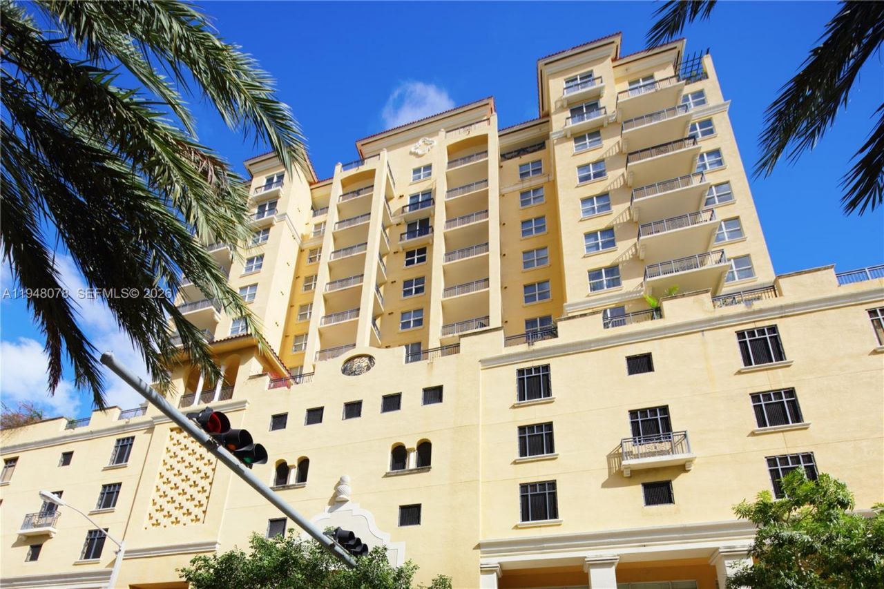 1607 Ponce De Leon Bl, Unit 14E, Coral Gables, FL 33134 Photo