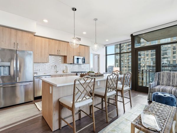 1212 Demonbreun St , Unit 1402, Nashville, TN 37203