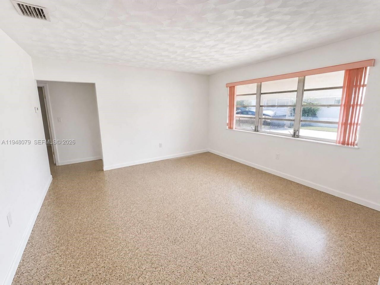 5181 NW 5th St, Miami, FL 33126 Photo