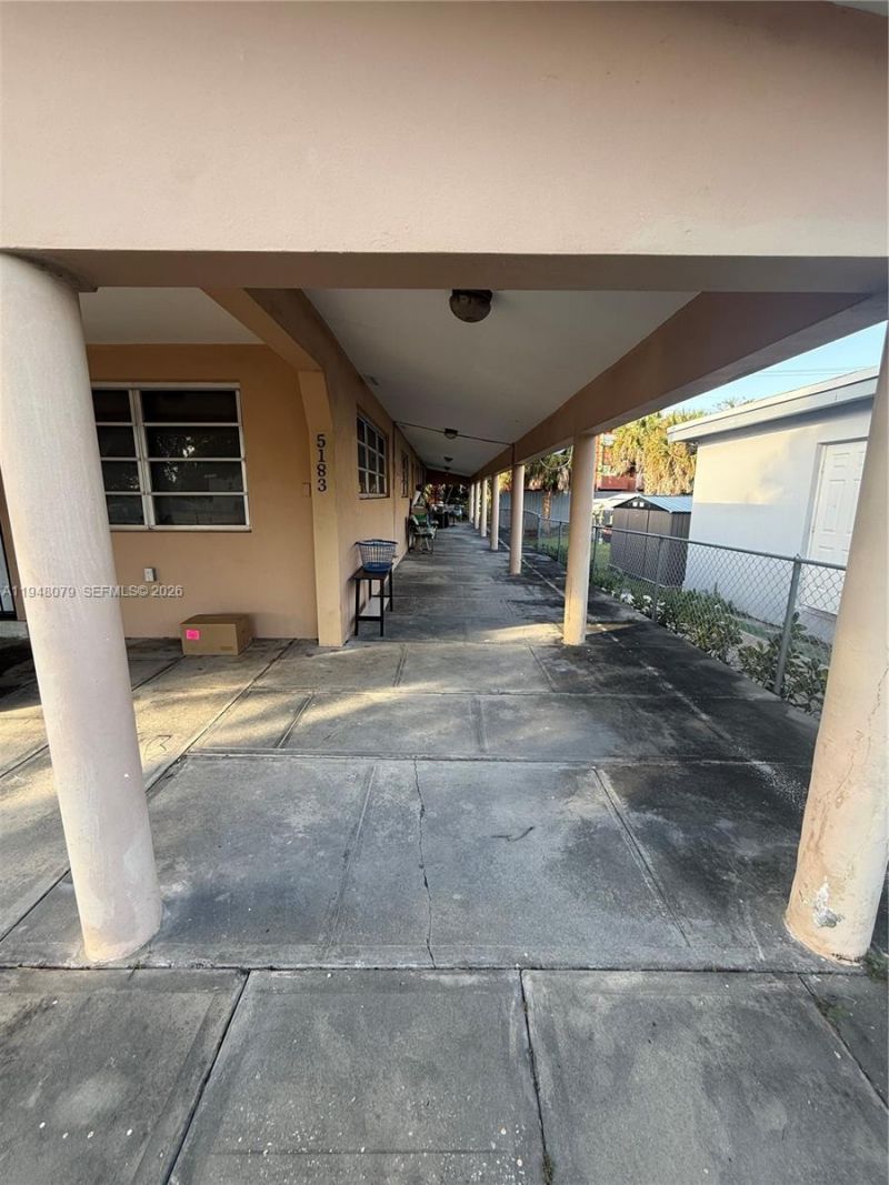 5181 NW 5th St, Miami, FL 33126 Photo