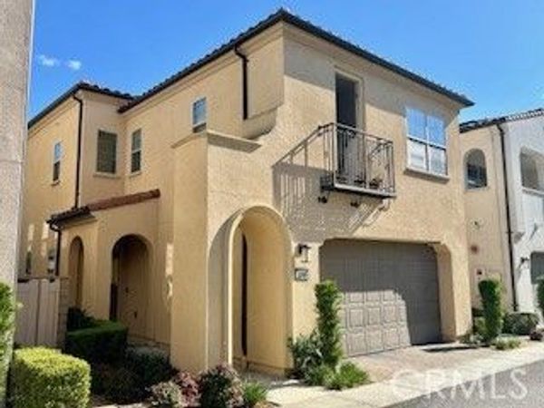21709 Bene Drive, Saugus, CA 91350