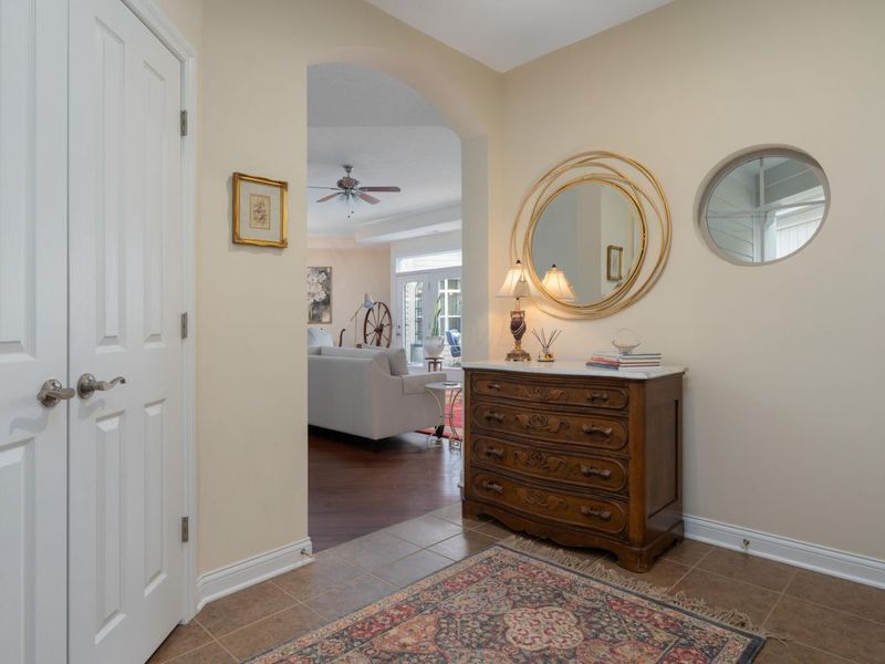 3862 Foresta Grand Drive, Powell, OH 43065 Photo 2