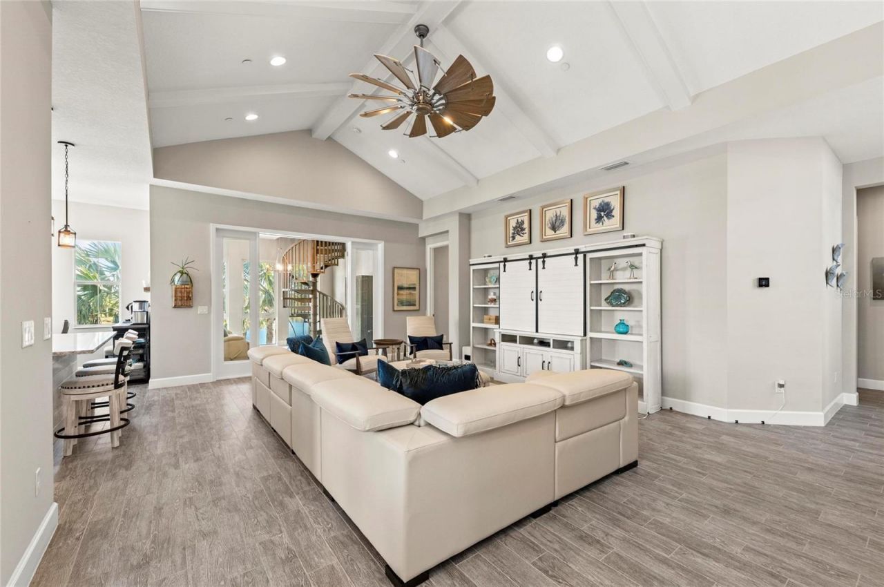 295 Compass Point Drive, Unit 202, Bradenton, FL 34209 Photo