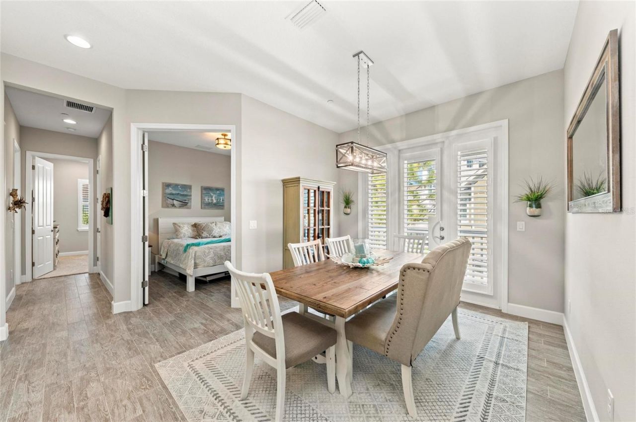 295 Compass Point Drive, Unit 202, Bradenton, FL 34209 Photo