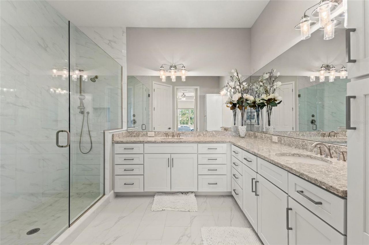 295 Compass Point Drive, Unit 202, Bradenton, FL 34209 Photo