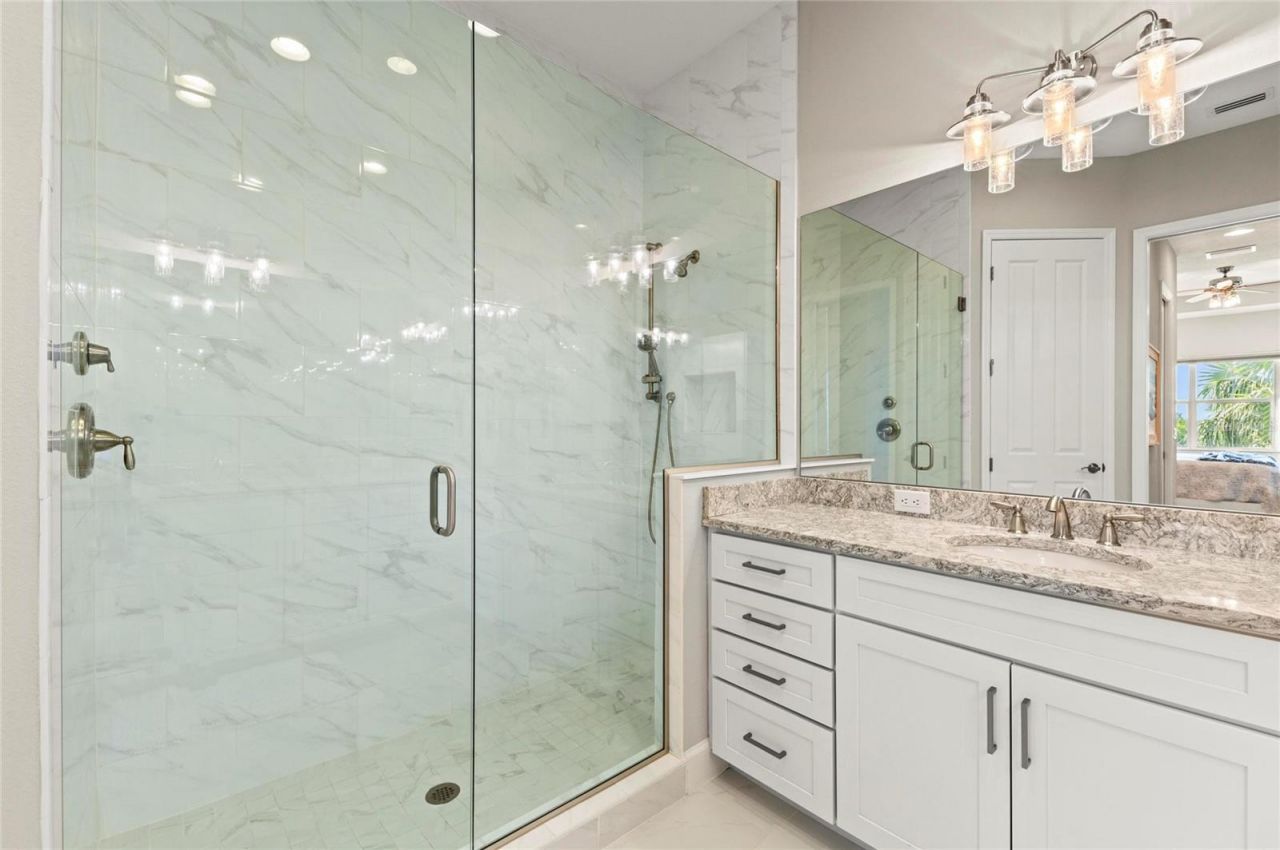 295 Compass Point Drive, Unit 202, Bradenton, FL 34209 Photo