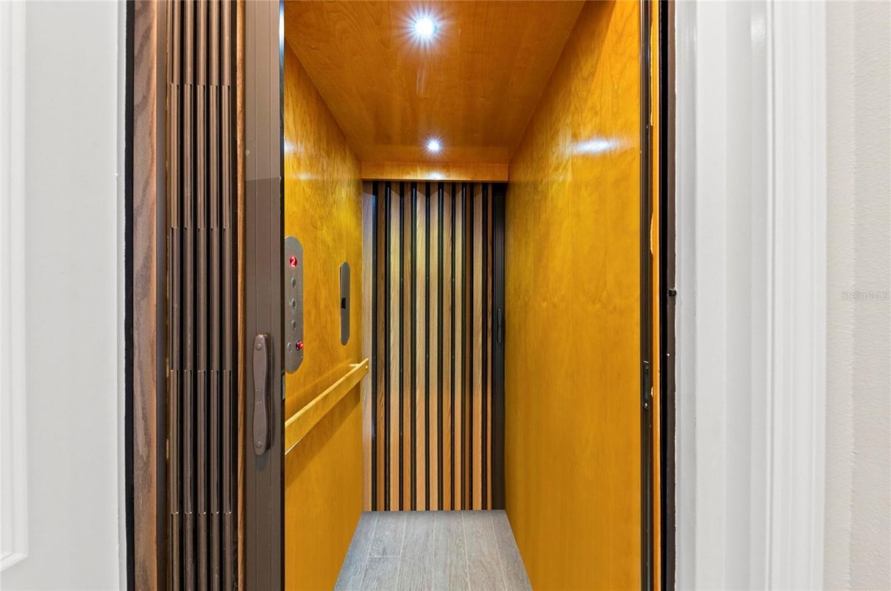 295 Compass Point Drive, Unit 202, Bradenton, FL 34209 Photo