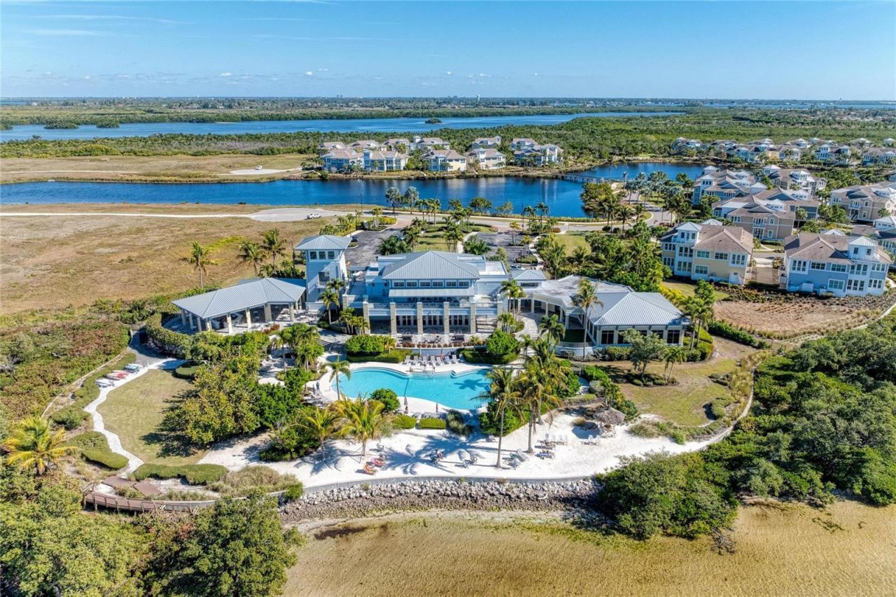 295 Compass Point Drive, Unit 202, Bradenton, FL 34209 Photo