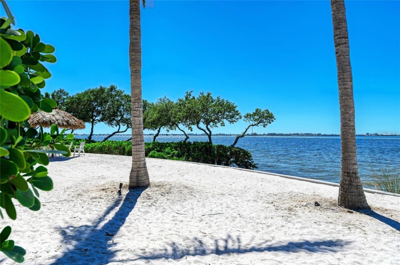 295 Compass Point Drive, Unit 202, Bradenton, FL 34209 Photo