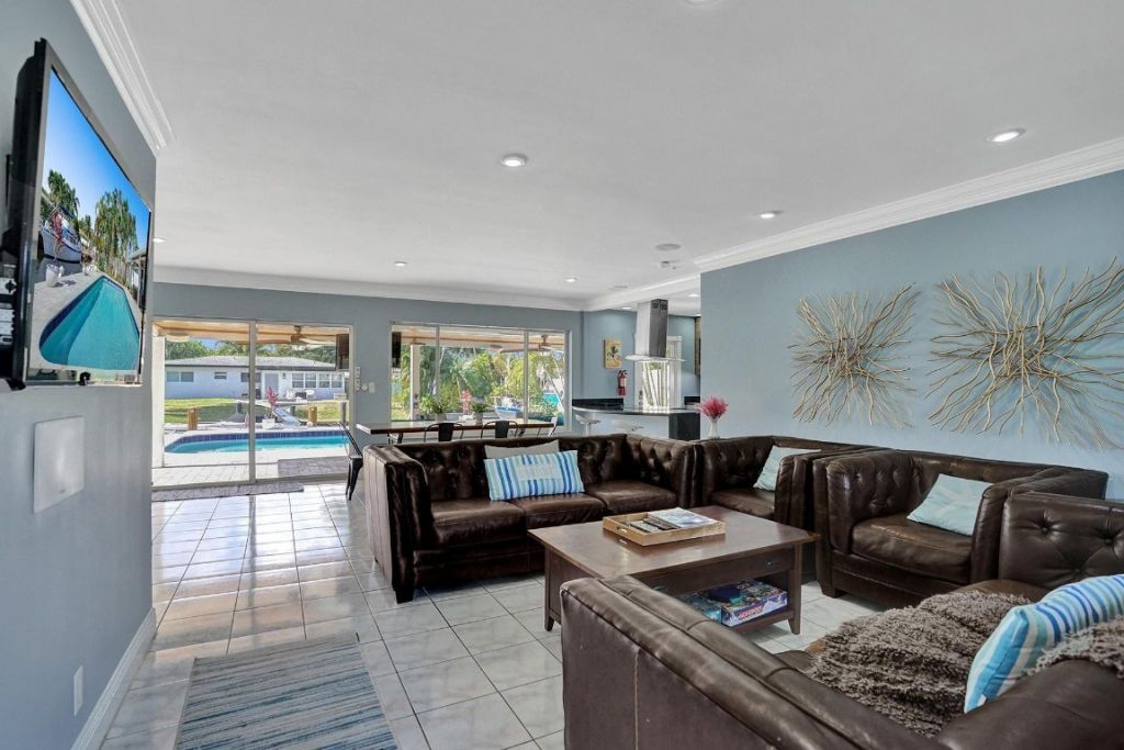 1701 SW 22nd Avenue, Fort Lauderdale, FL 33312 Photo