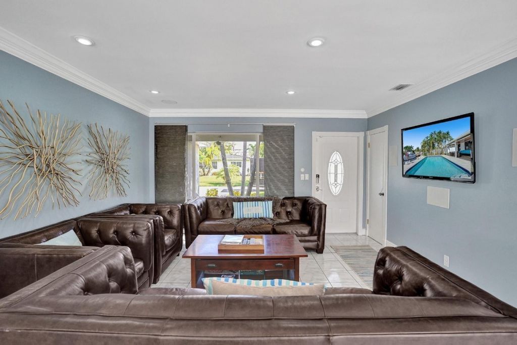 1701 SW 22nd Avenue, Fort Lauderdale, FL 33312 Photo