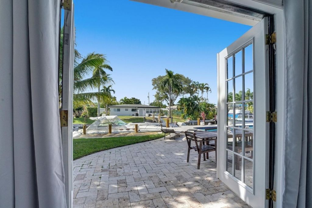 1701 SW 22nd Avenue, Fort Lauderdale, FL 33312 Photo