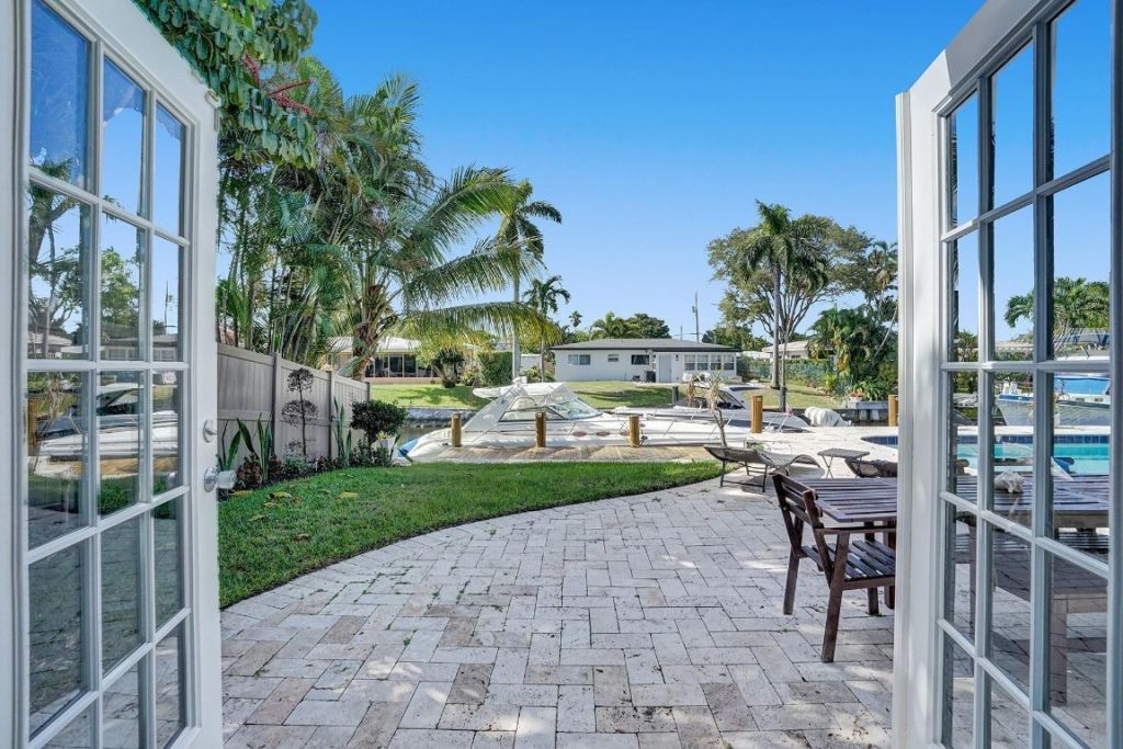 1701 SW 22nd Avenue, Fort Lauderdale, FL 33312 Photo