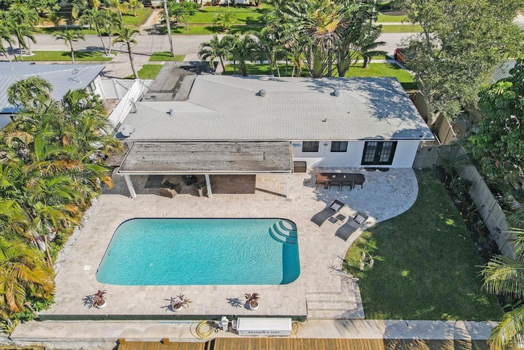 1701 SW 22nd Avenue, Fort Lauderdale, FL 33312 Photo