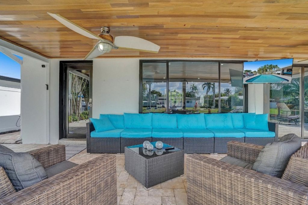 1701 SW 22nd Avenue, Fort Lauderdale, FL 33312 Photo