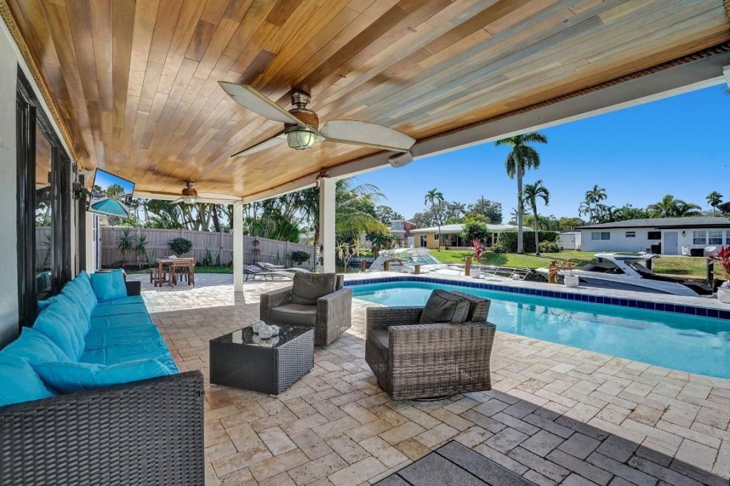 1701 SW 22nd Avenue, Fort Lauderdale, FL 33312 Photo