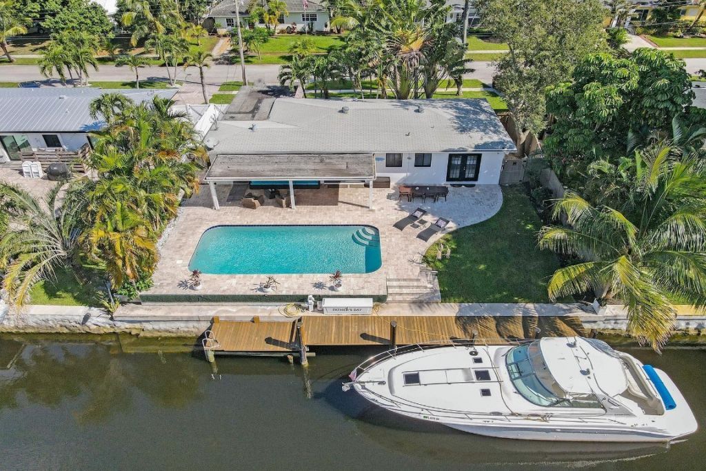 1701 SW 22nd Avenue, Fort Lauderdale, FL 33312 Photo