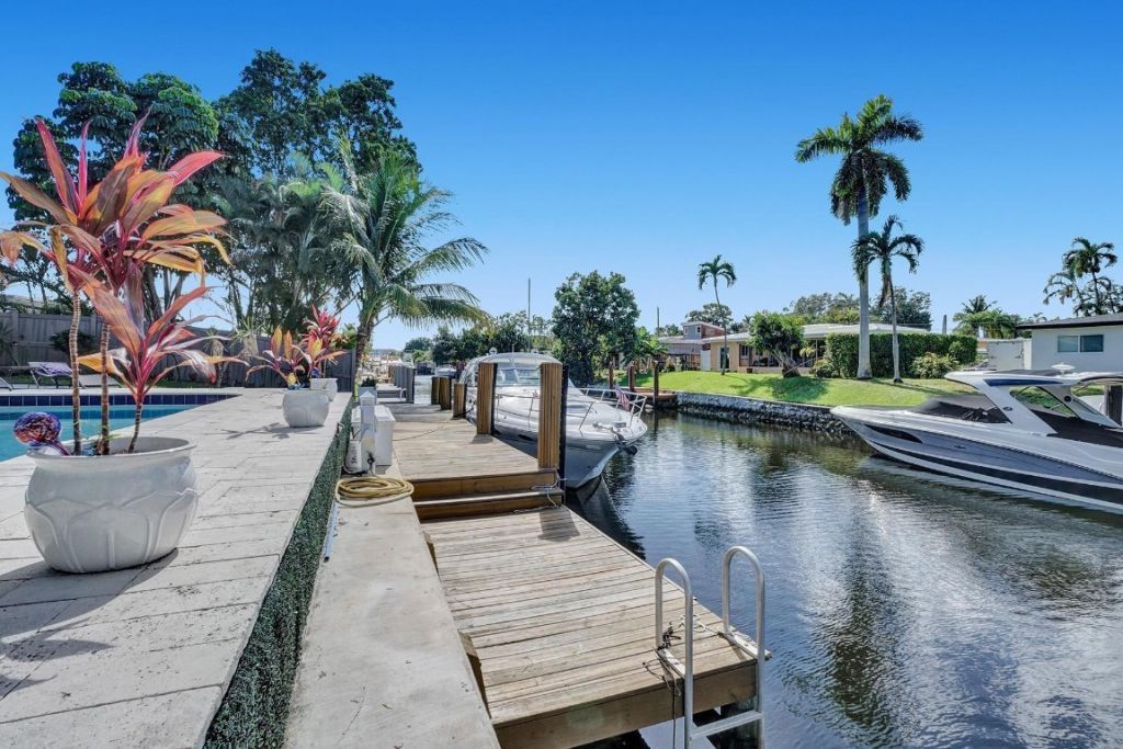 1701 SW 22nd Avenue, Fort Lauderdale, FL 33312 Photo