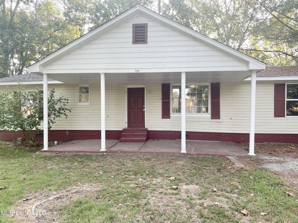 1235 Jacks Avenue, Tunica, MS 38676