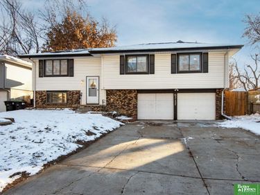 6717 S 139 Avenue Circle, Omaha, NE 68137