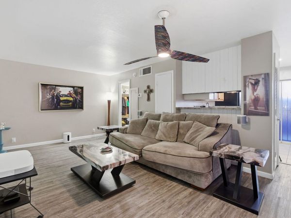 1601 Pennsylvania Street NE, Unit U21, Albuquerque, NM 87110