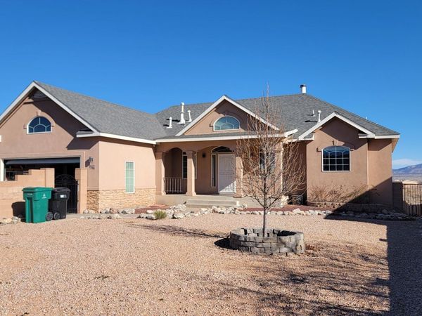 2520 48th Street NE, Rio Rancho, NM 87144
