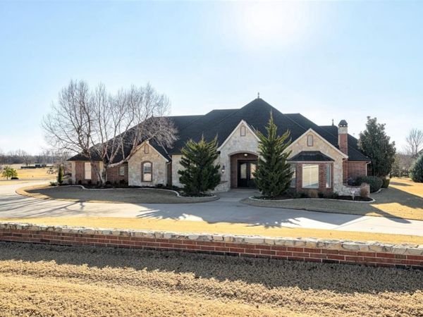 18266 Carlton Way, Edmond, OK 73012