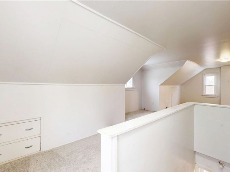 1206 Lander Road, Cleveland, OH 44124 Photo 13